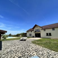 Casa din Deal